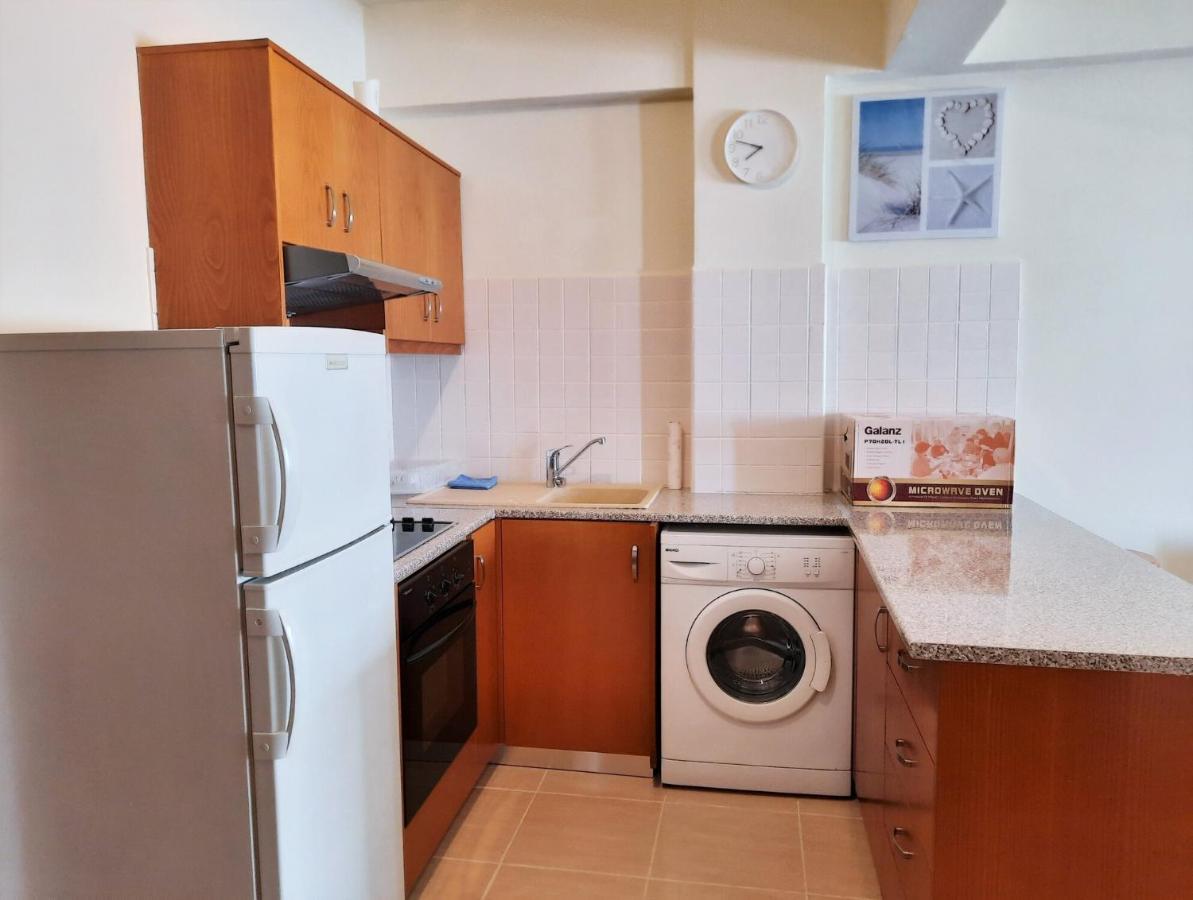 Albert'S Apartments 拉纳卡 外观 照片